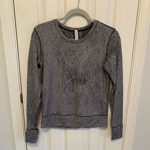 Lululemon Long Sleeve Tee
